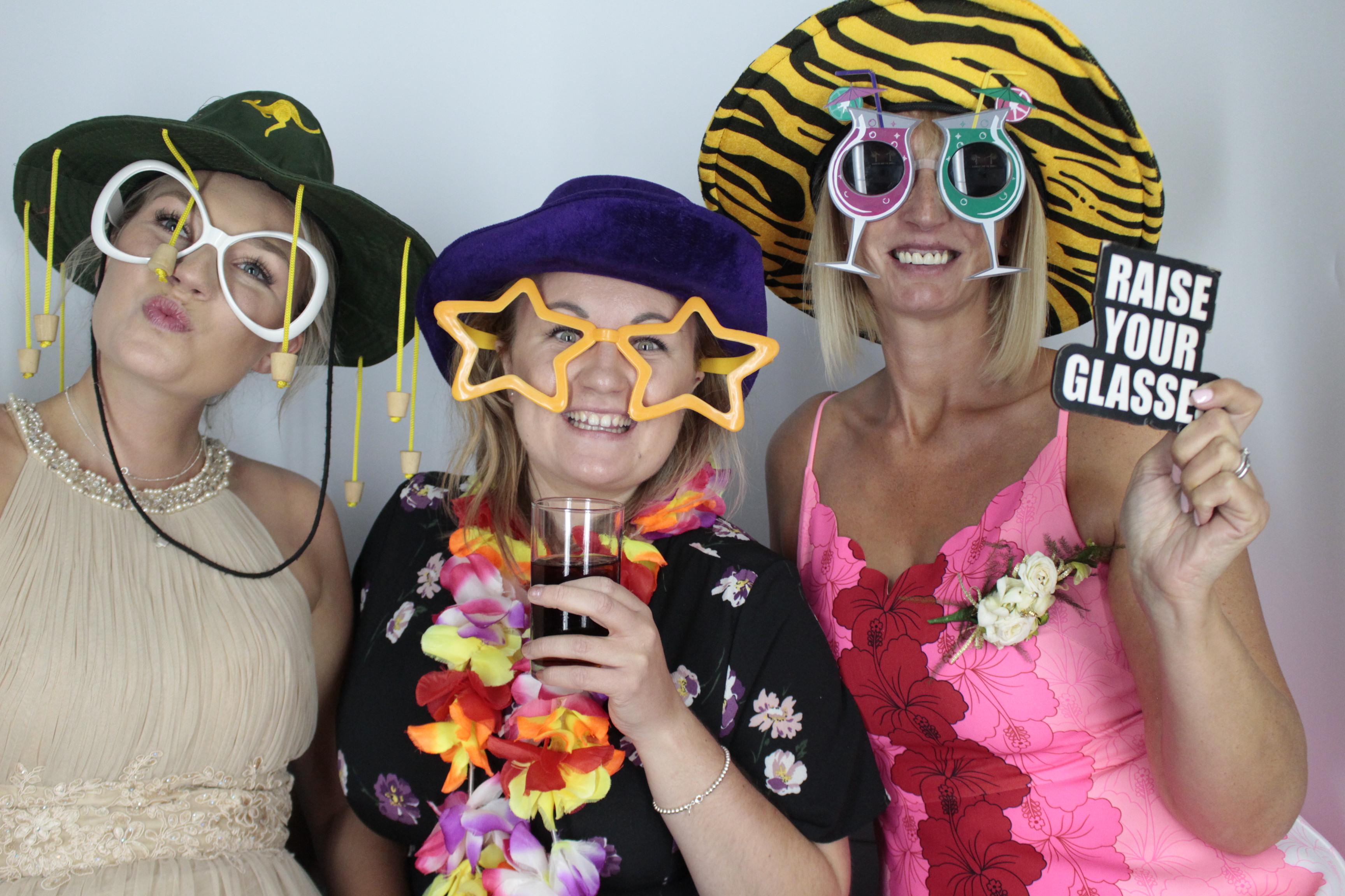 Chloe & Sam's Wedding | View more photos from the event at gallery.myphotoboothexperience.co.uk/u/MyPhotoBoothExperienceLtd/Chloe-Sams-Wedding